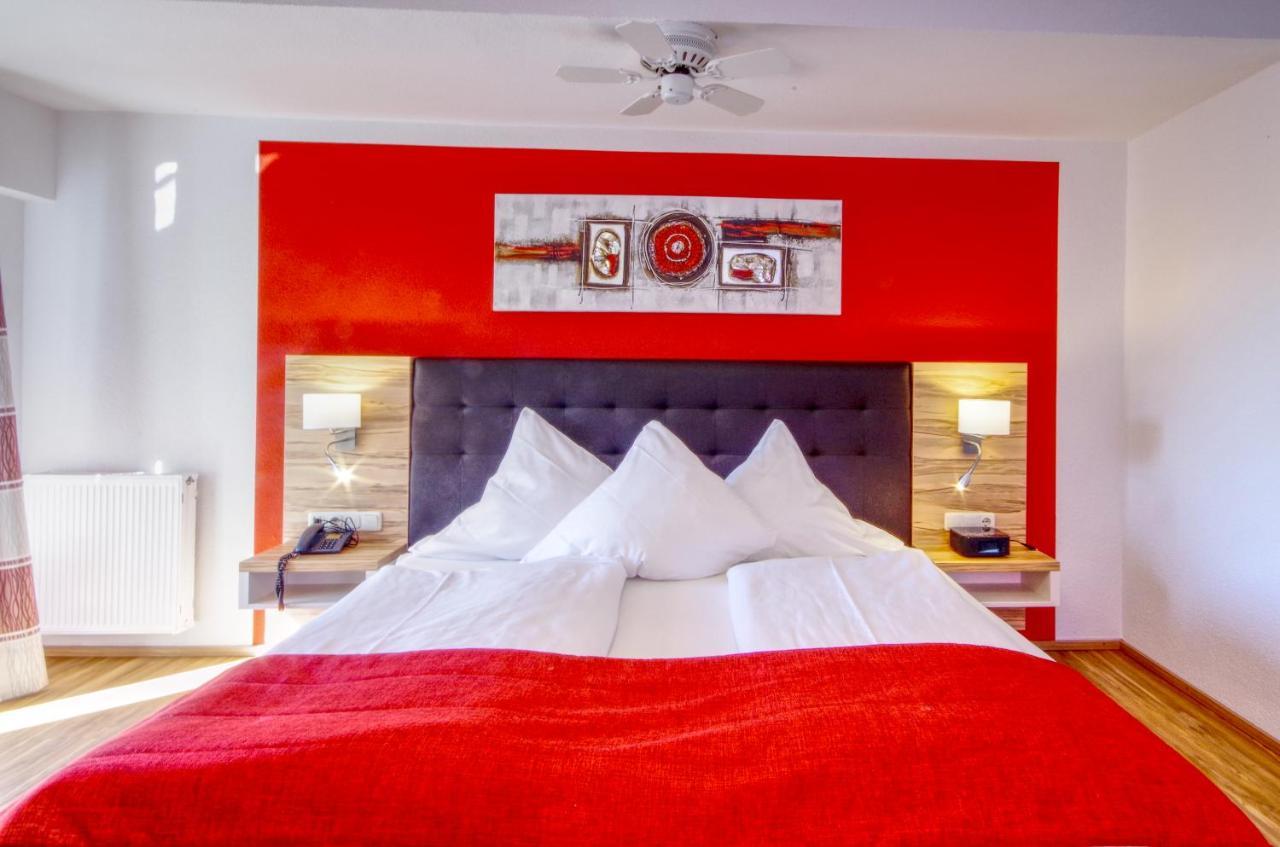 Hotel Jakob Gross Umstadt Bagian luar foto