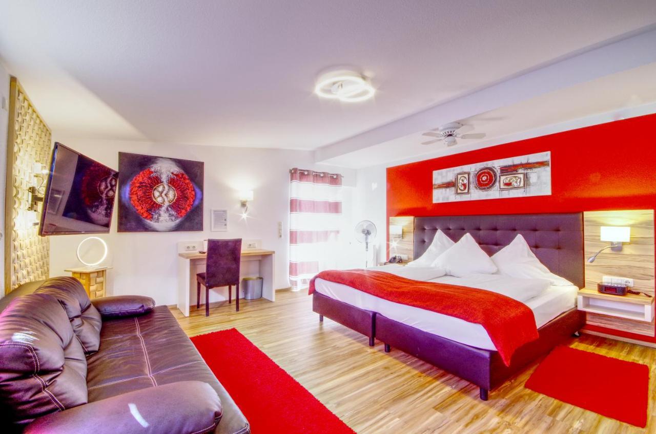 Hotel Jakob Gross Umstadt Bagian luar foto