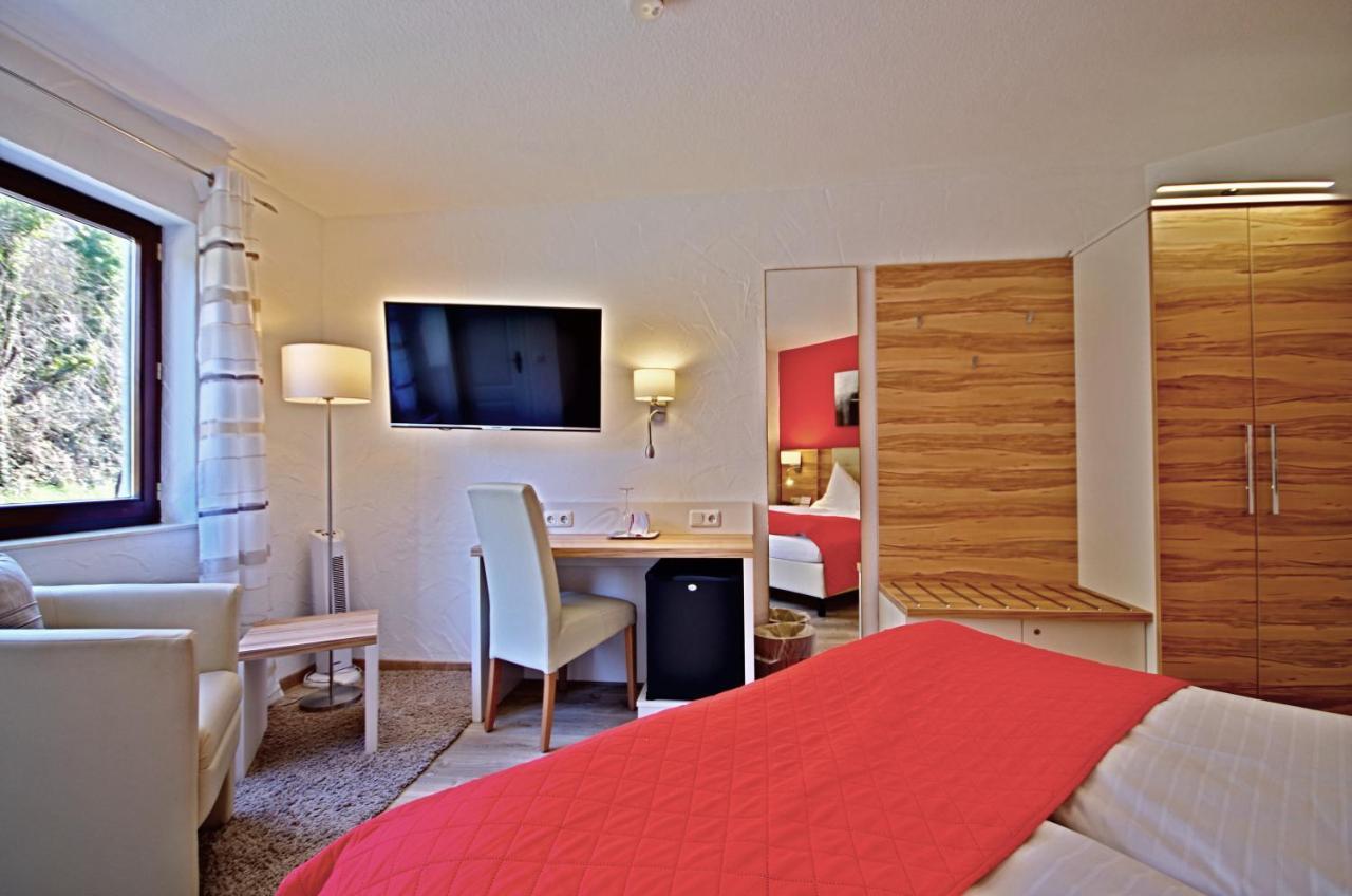 Hotel Jakob Gross Umstadt Bagian luar foto