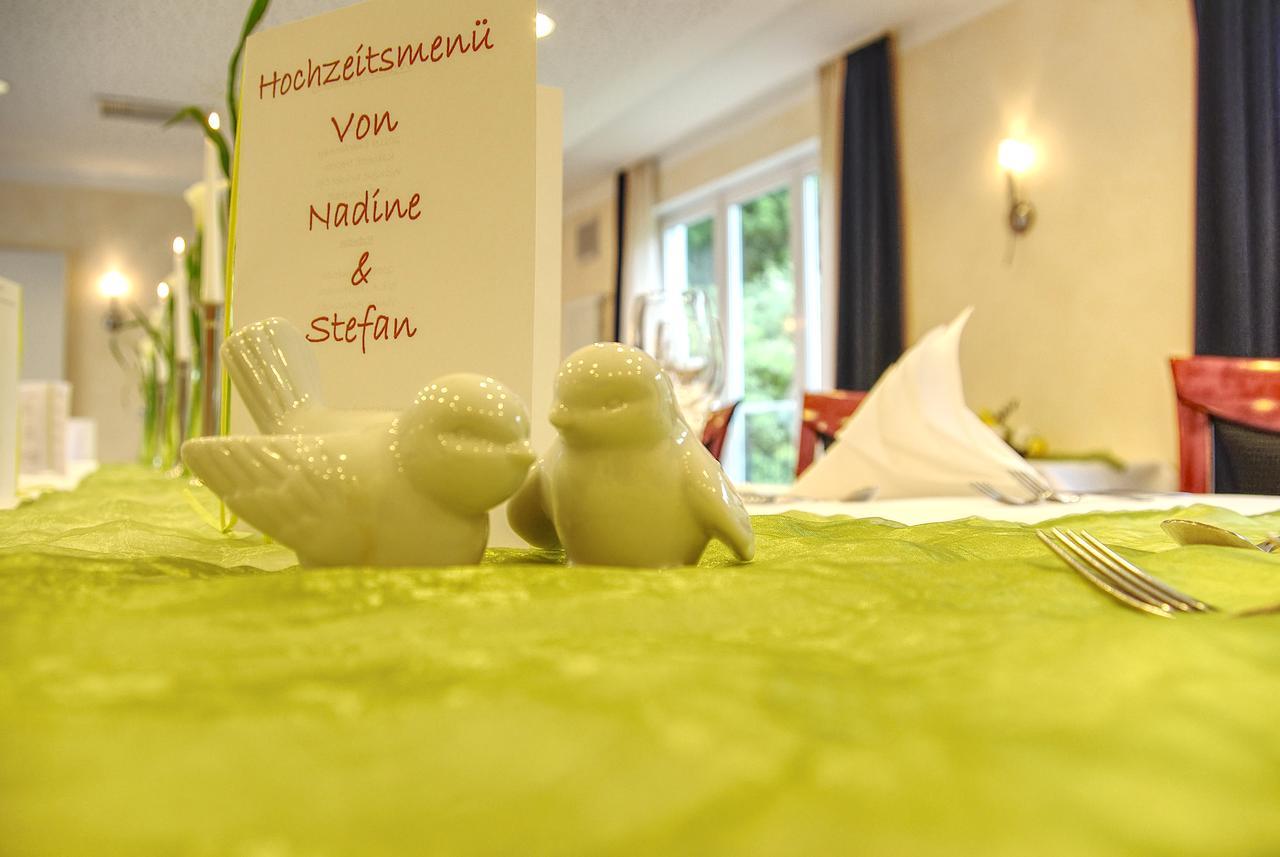 Hotel Jakob Gross Umstadt Bagian luar foto