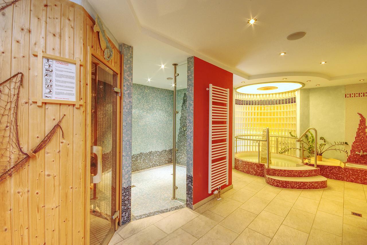 Hotel Jakob Gross Umstadt Bagian luar foto